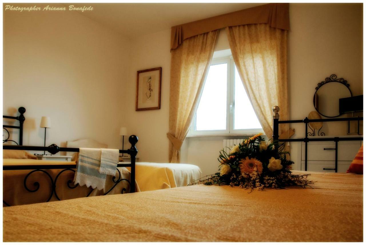 Bed And Breakfast Nonna Loreta Formello Eksteriør bilde